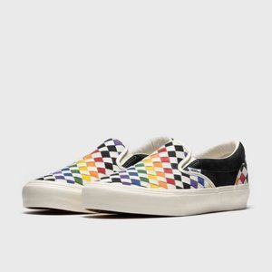 Vans Multicolor Suede Pride Classic Slip-On VLT LX Sneakers Mens US Size 10